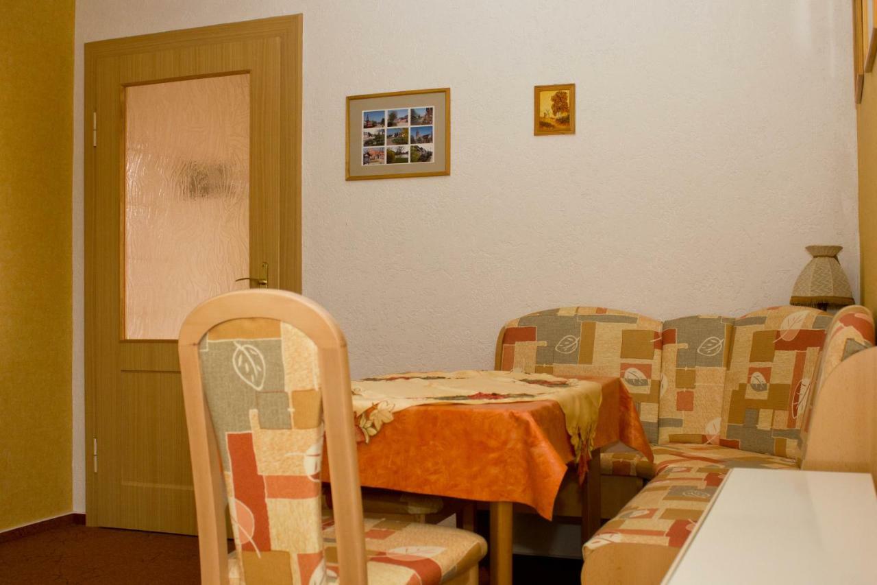 Ferienwohnung Zum Dorfschullehrer Lübbenau Exterior foto
