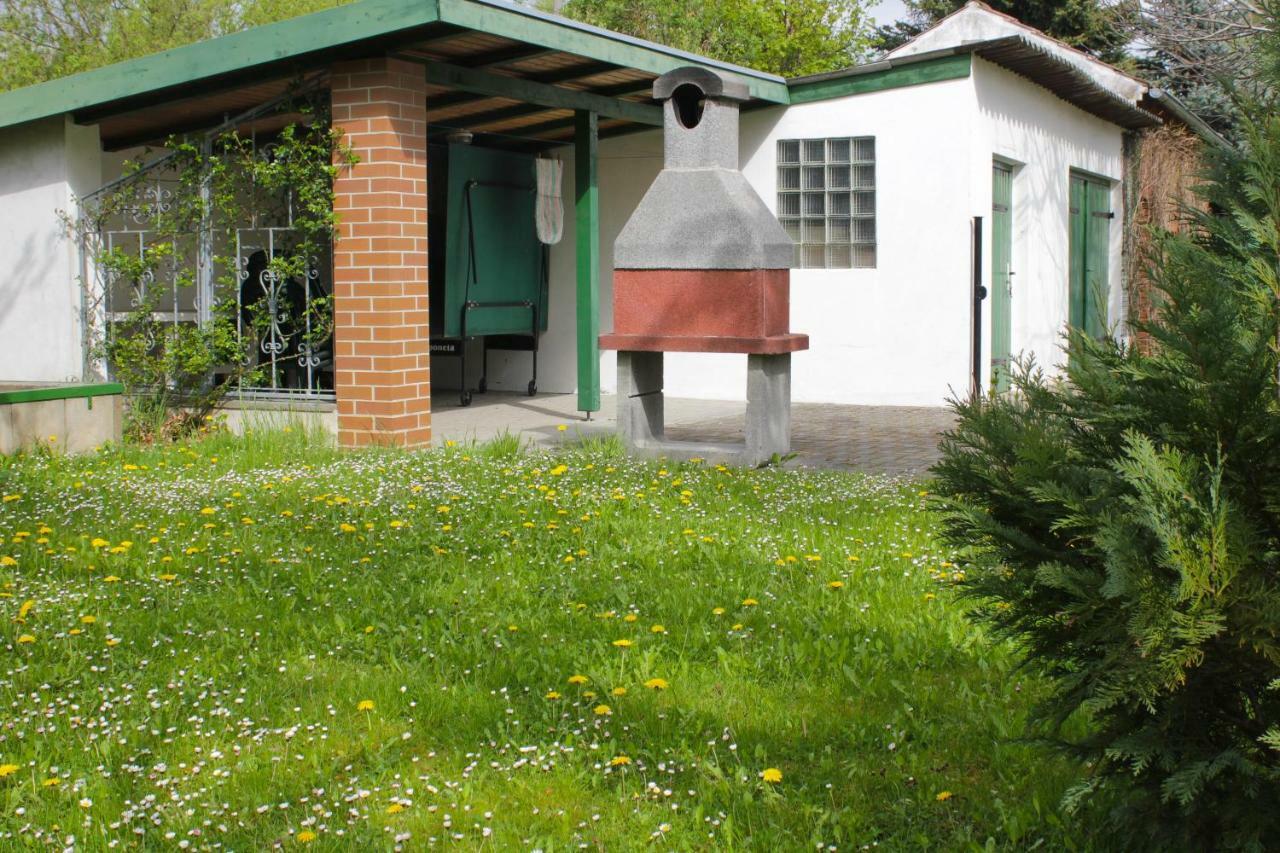 Ferienwohnung Zum Dorfschullehrer Lübbenau Exterior foto