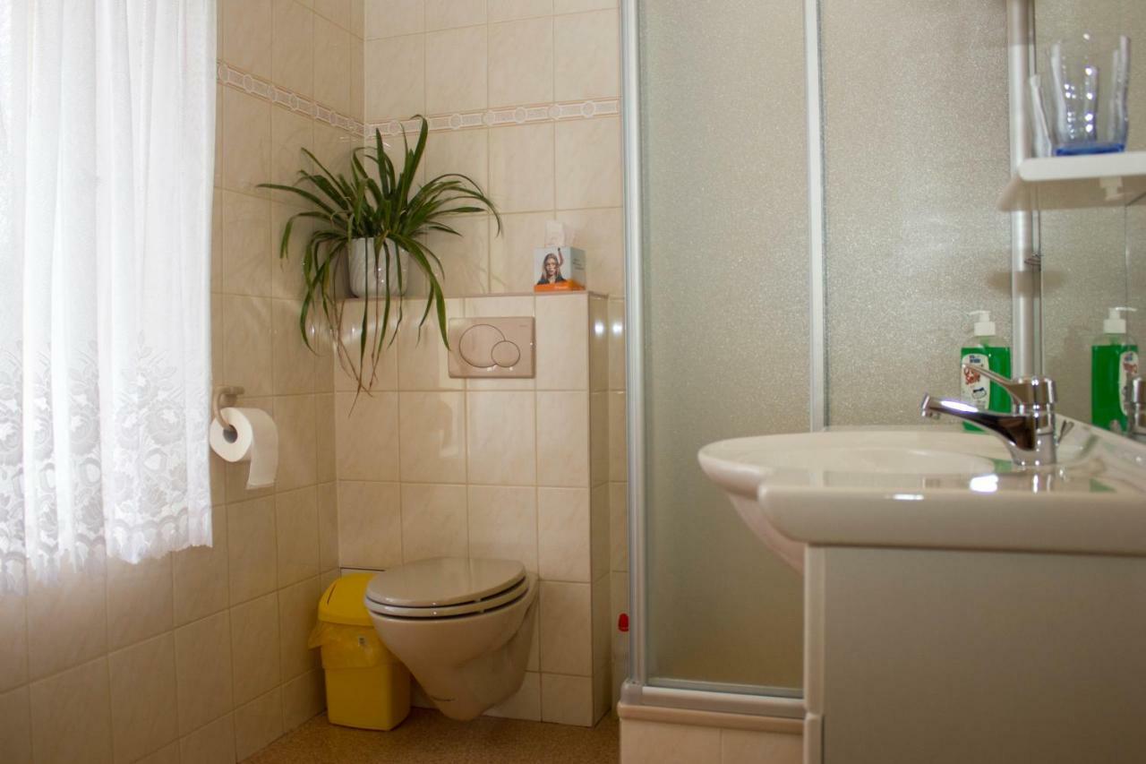 Ferienwohnung Zum Dorfschullehrer Lübbenau Exterior foto